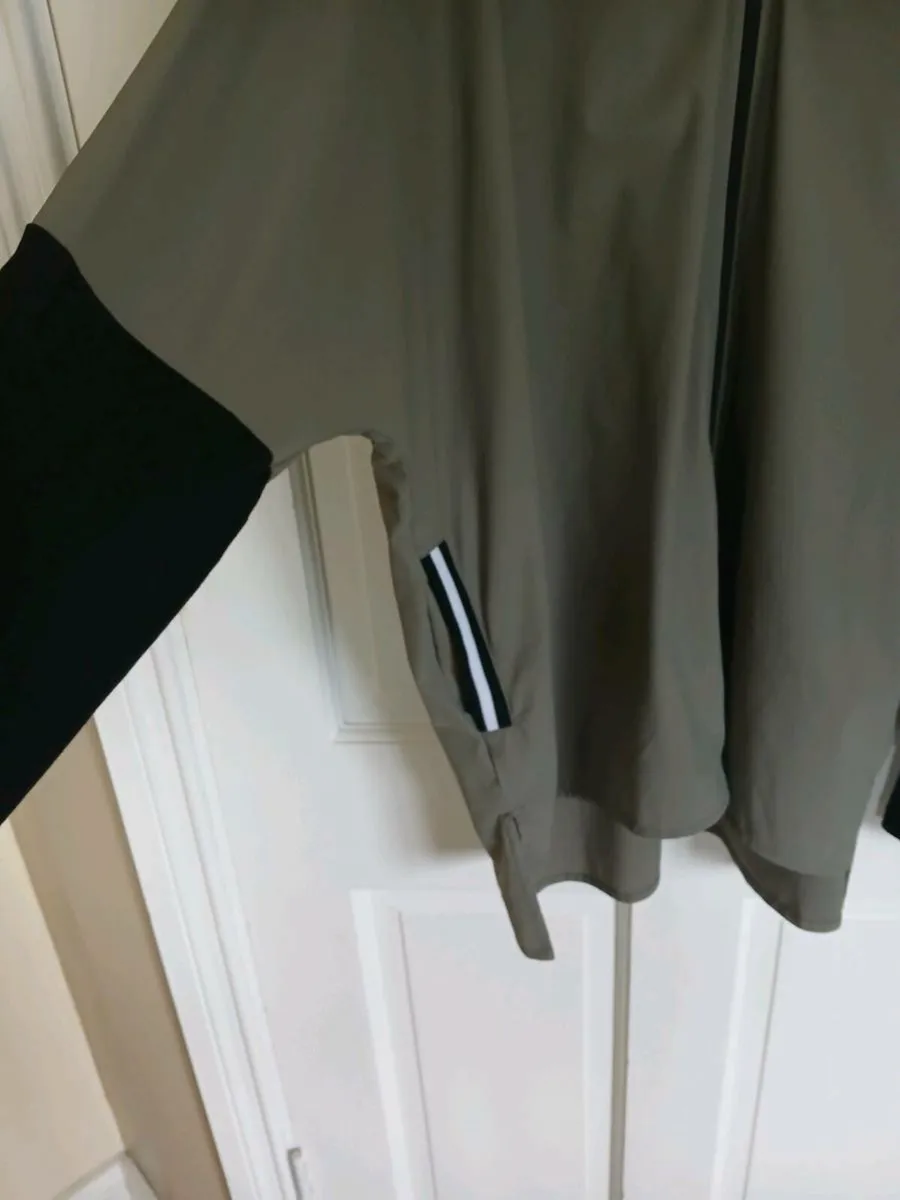 Naya Jacket - Image 3