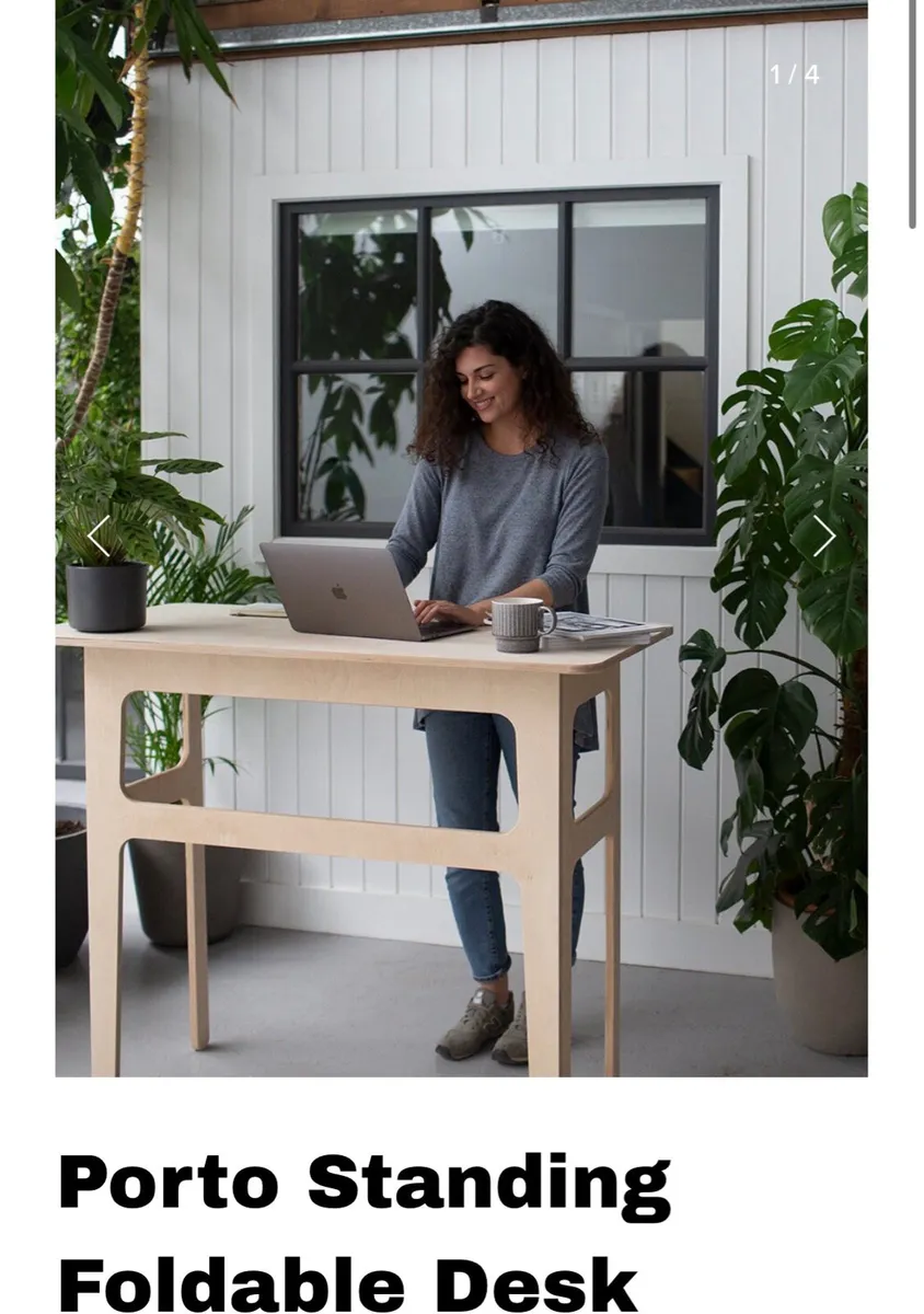 Standing up work desk - foldable legs - Image 2
