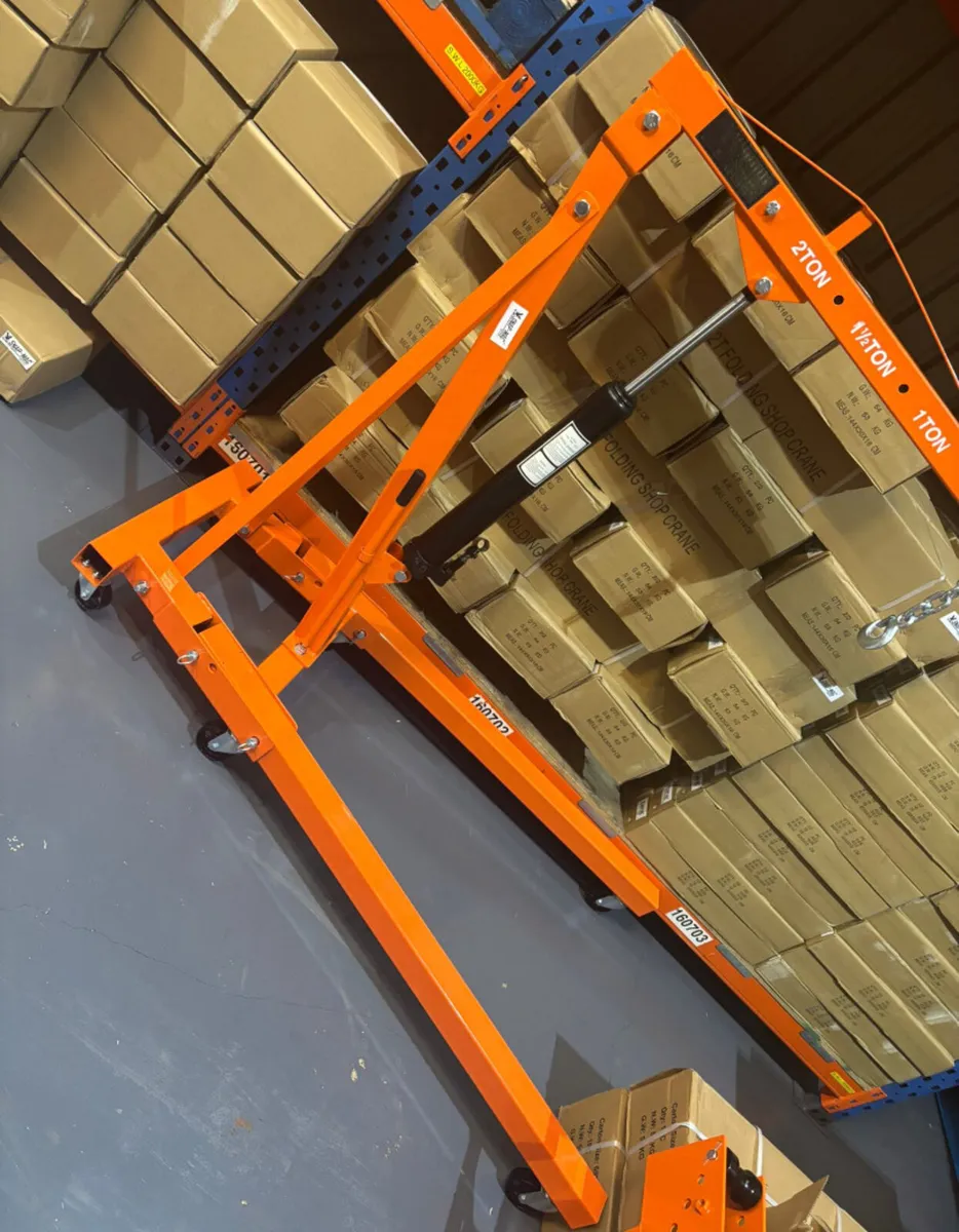 2 Ton engine crane