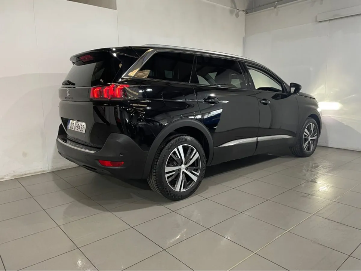 Peugeot 5008 Allure 1.5 Blue Diesel Automatic - Image 4