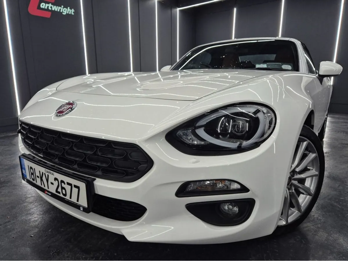 Fiat 124 Spider Lusso Turbo Spider - Image 2