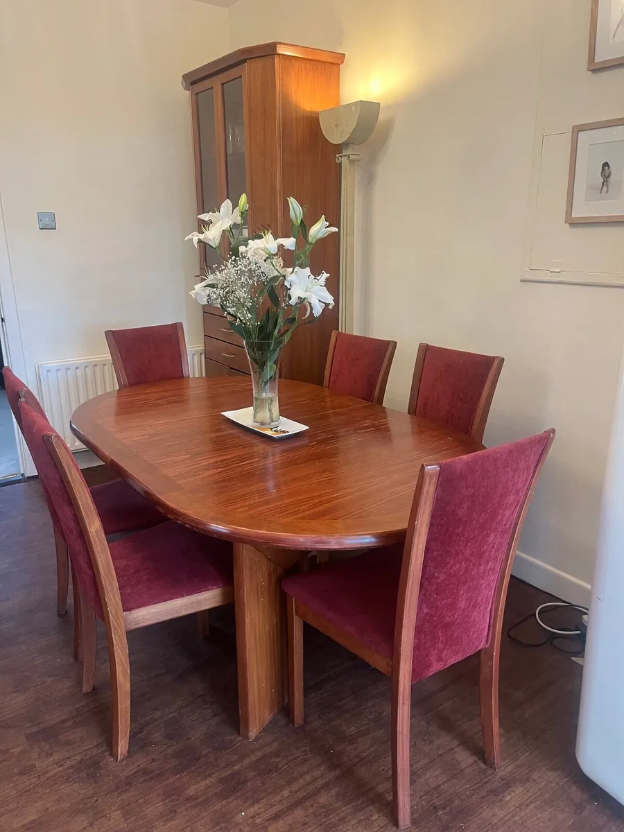 Dining table & 8 chairs Skovby - extendable - Image 2