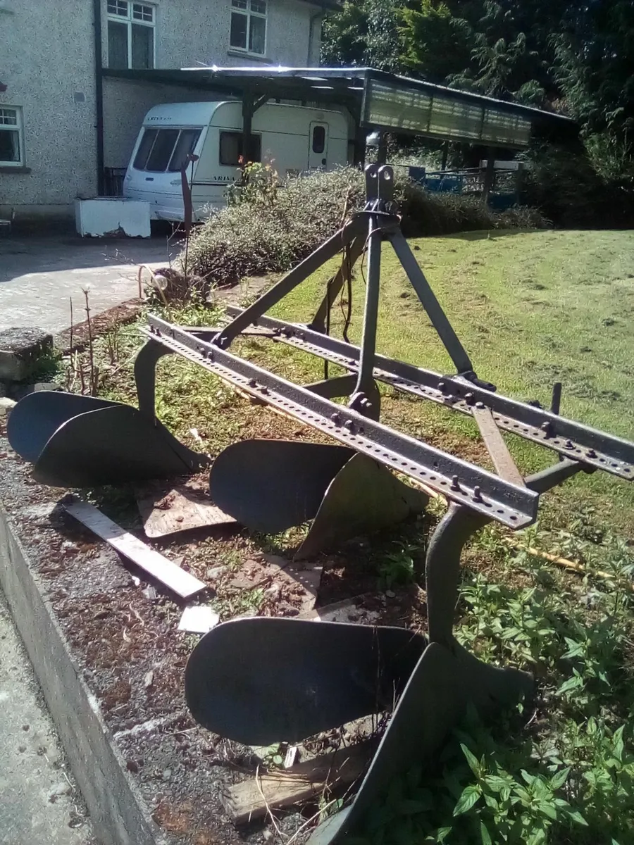 Ferguson drill plough - Image 2
