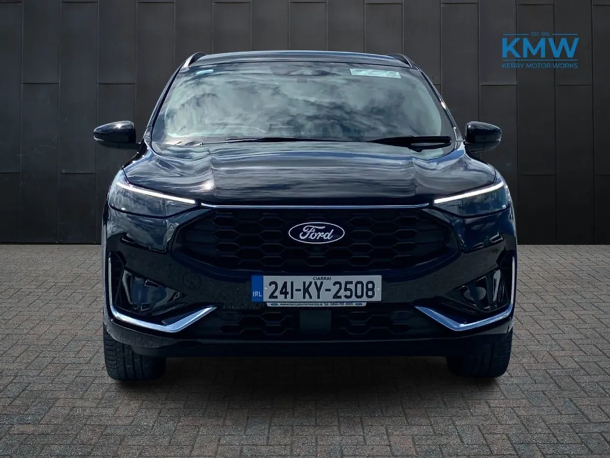 Ford Kuga ST Line  X  243 BHP ..winter Pack/ 19 - Image 3
