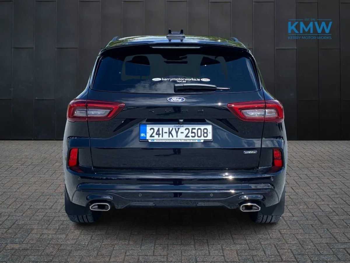 Ford Kuga ST Line  X  243 BHP ..winter Pack/ 19 - Image 4