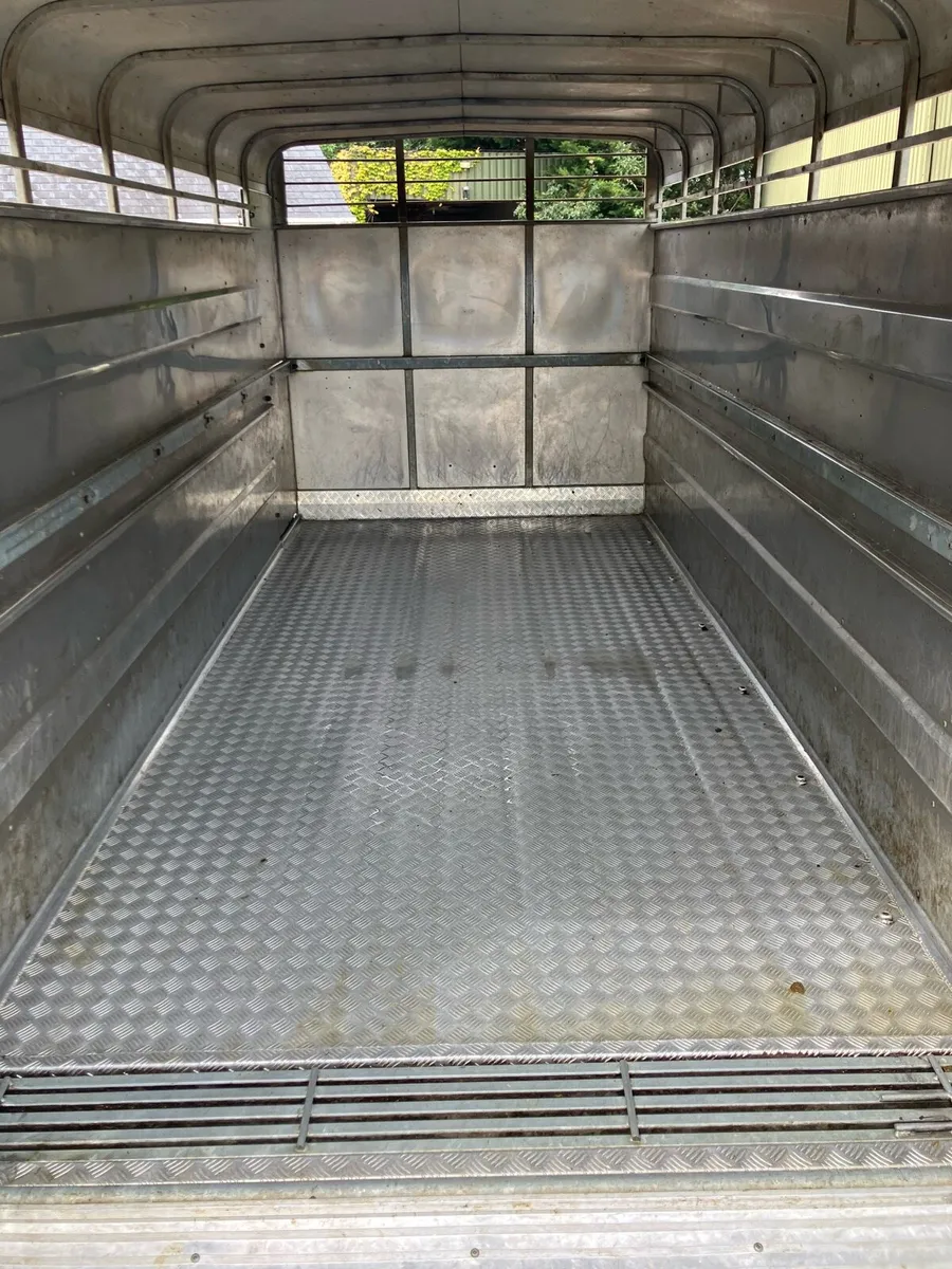 Hudson 14 x 6 Tri axle livestock trailer - Image 3