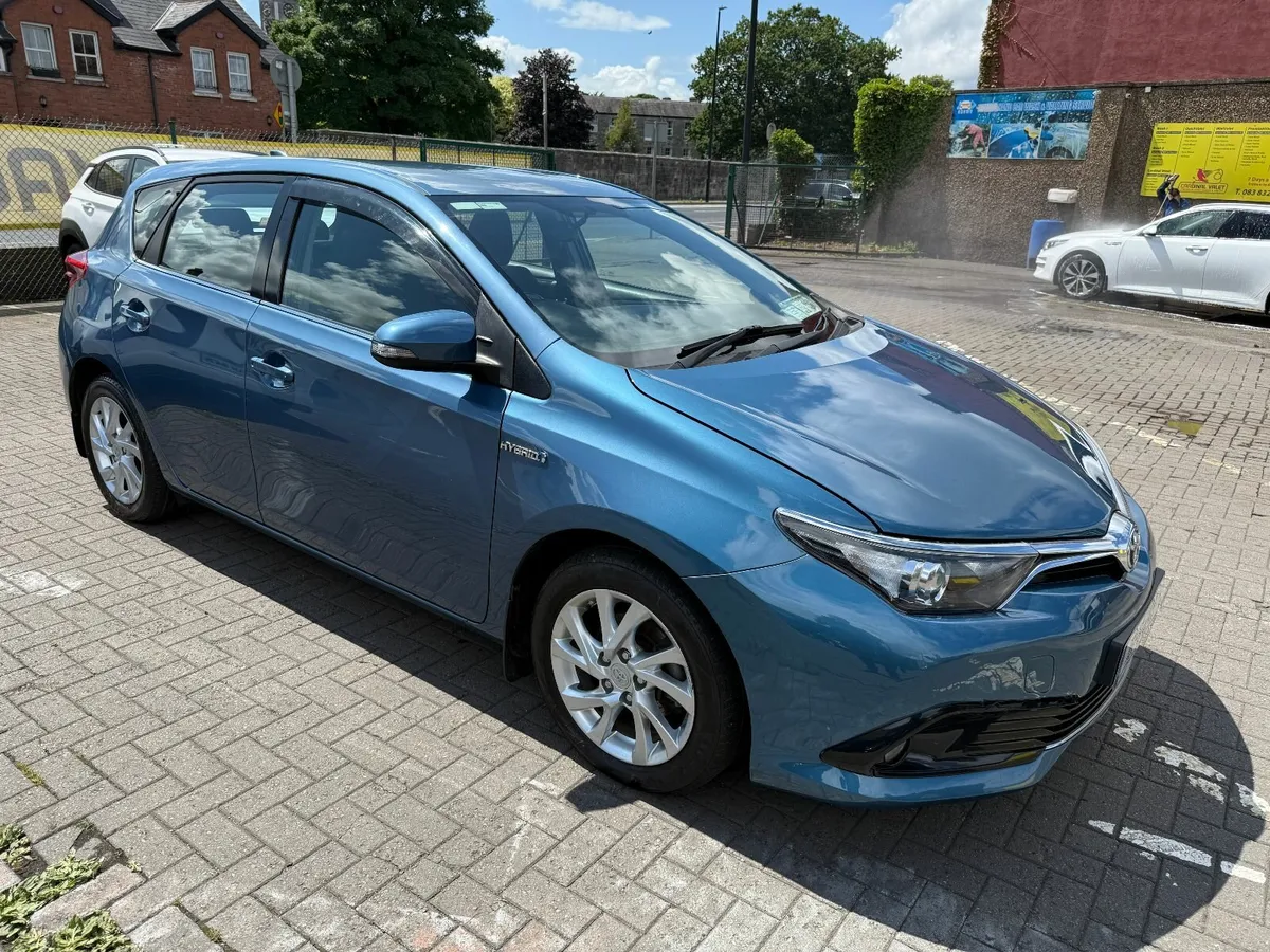 Toyota Auris 2016 1.8 AUTO - Image 4