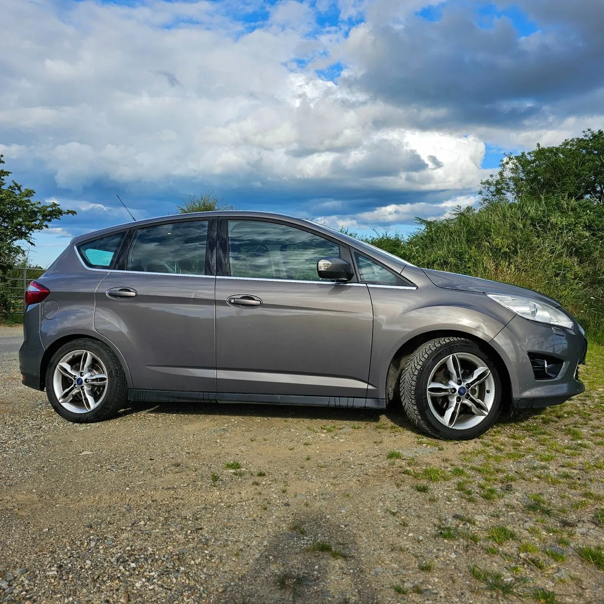 Ford C-Max 2013 - Image 2