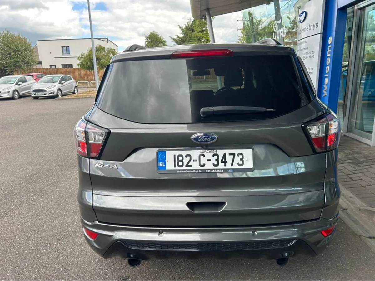 Ford Kuga St-line 1.5 Tdci 120PS FW FWD 4DR - Image 4