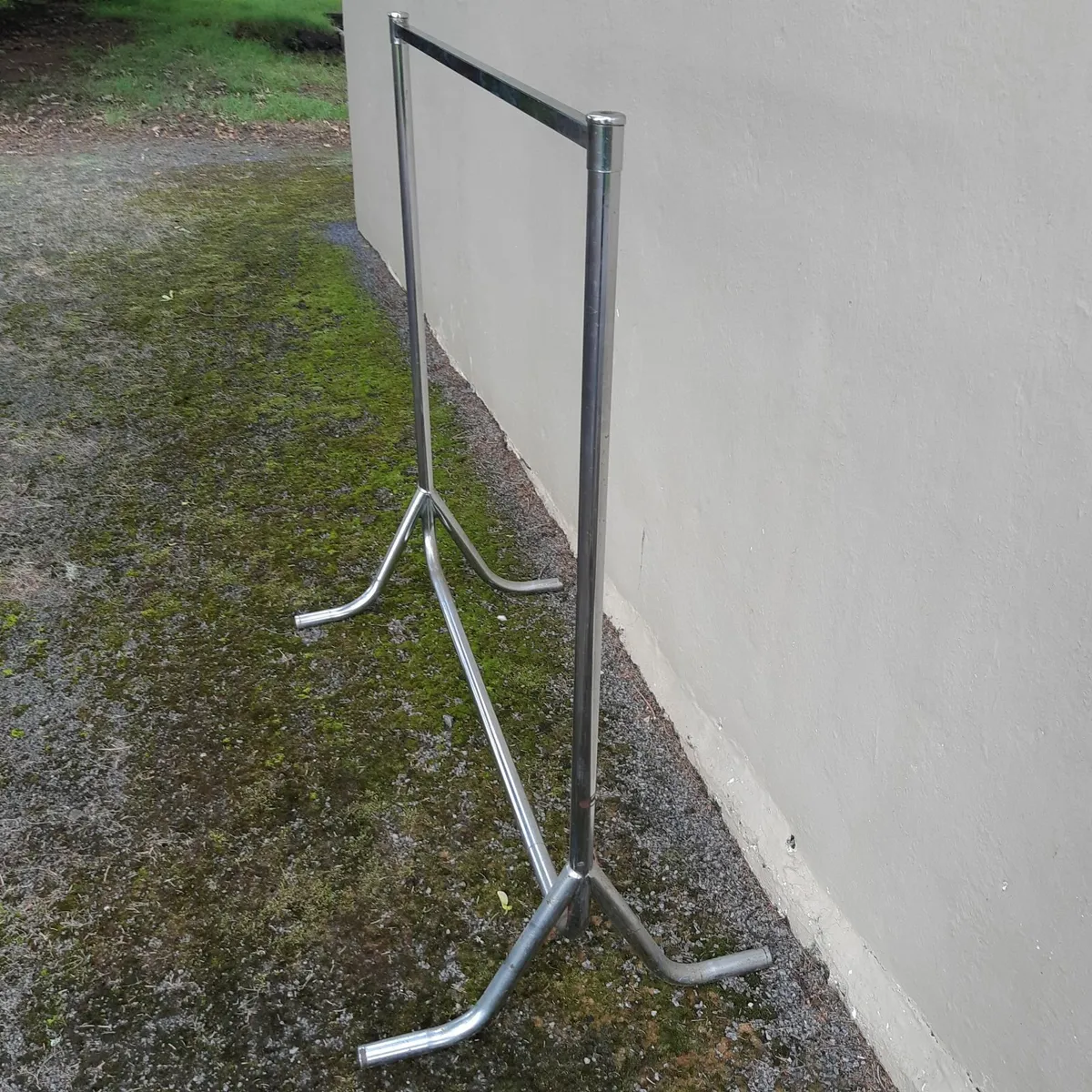 Cloths Rack - Image 1