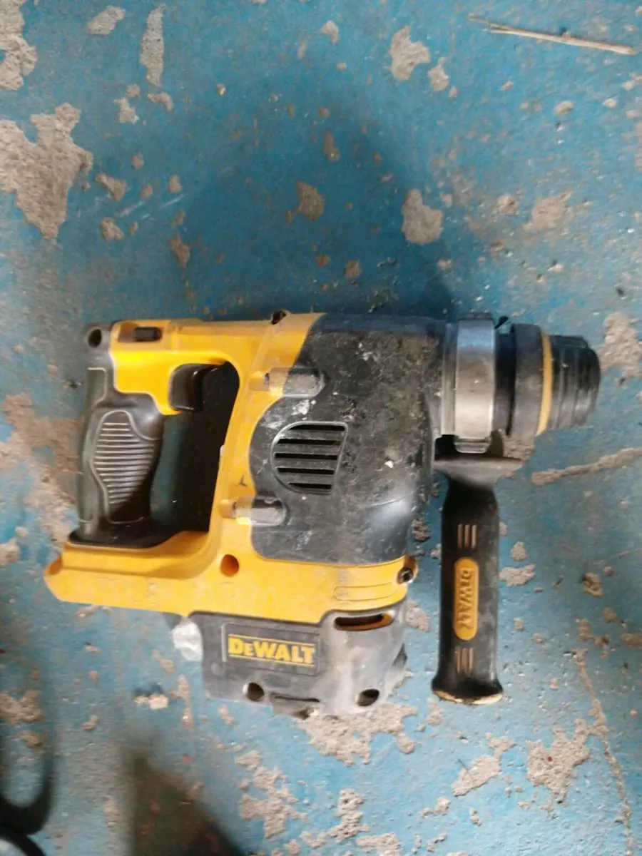 DeWalt sds