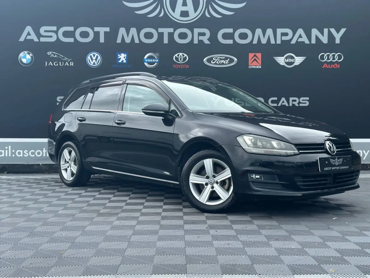Volkswagen Golf Estate - Image 1