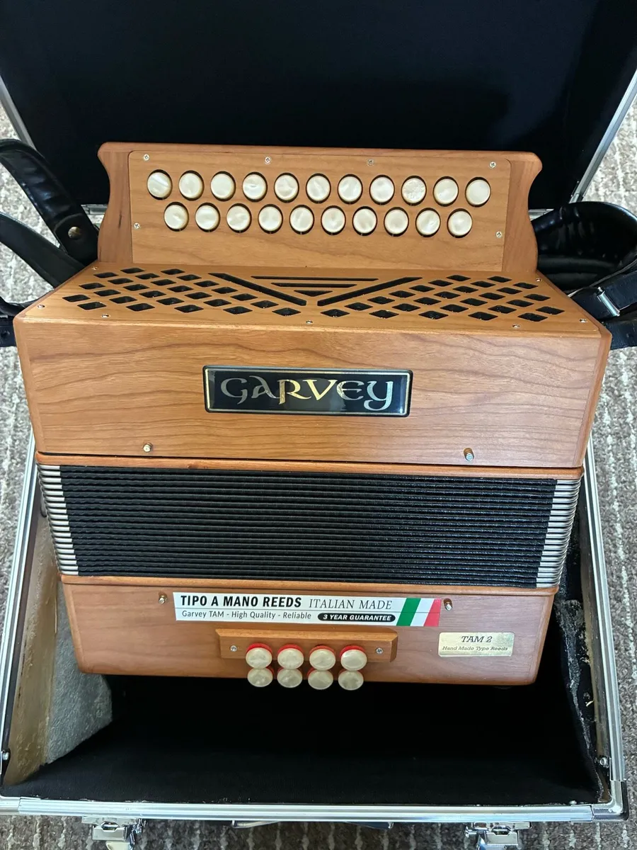 Garvey Accordian - Image 2