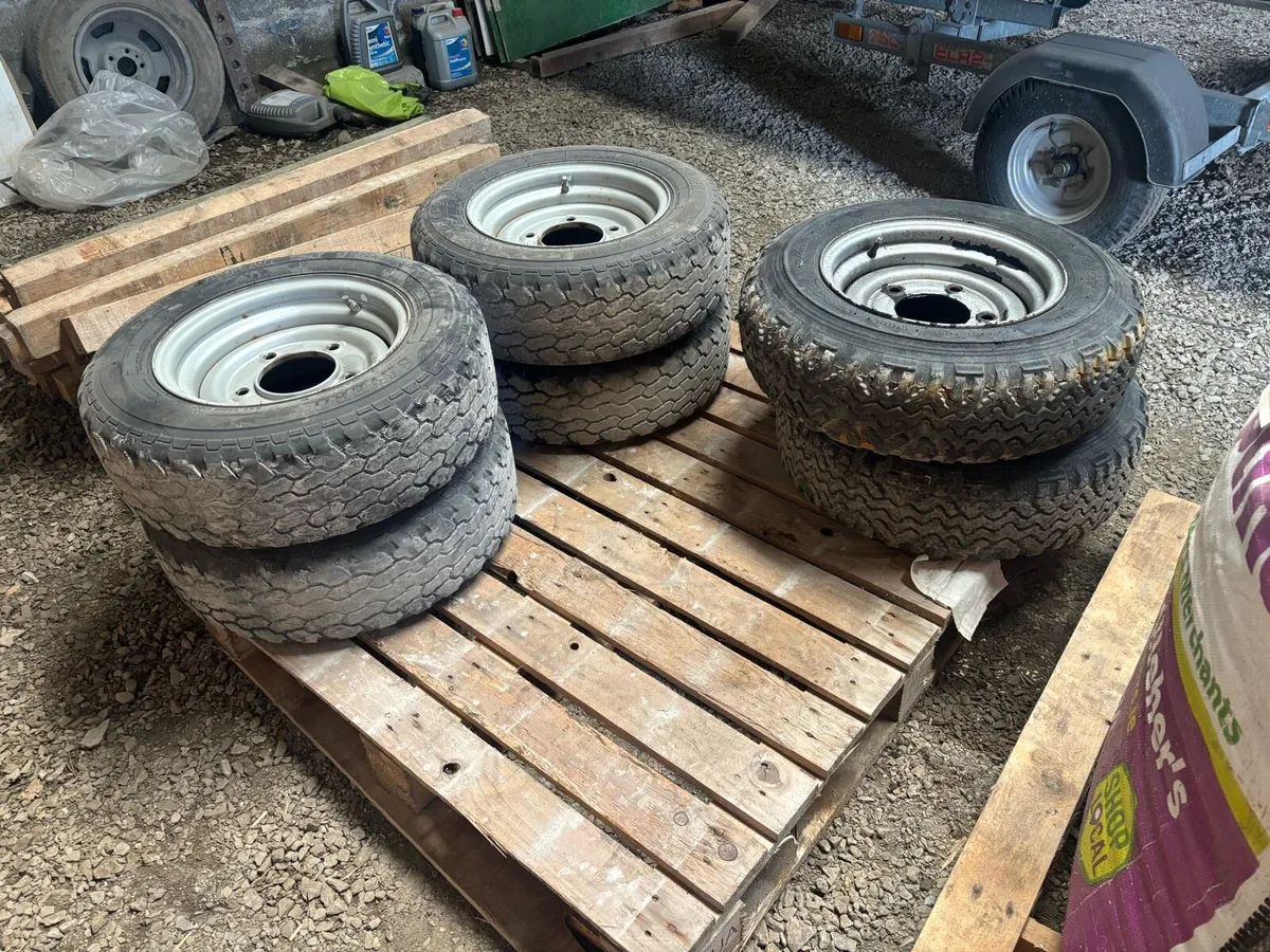 Tyres and wheels - Image 3
