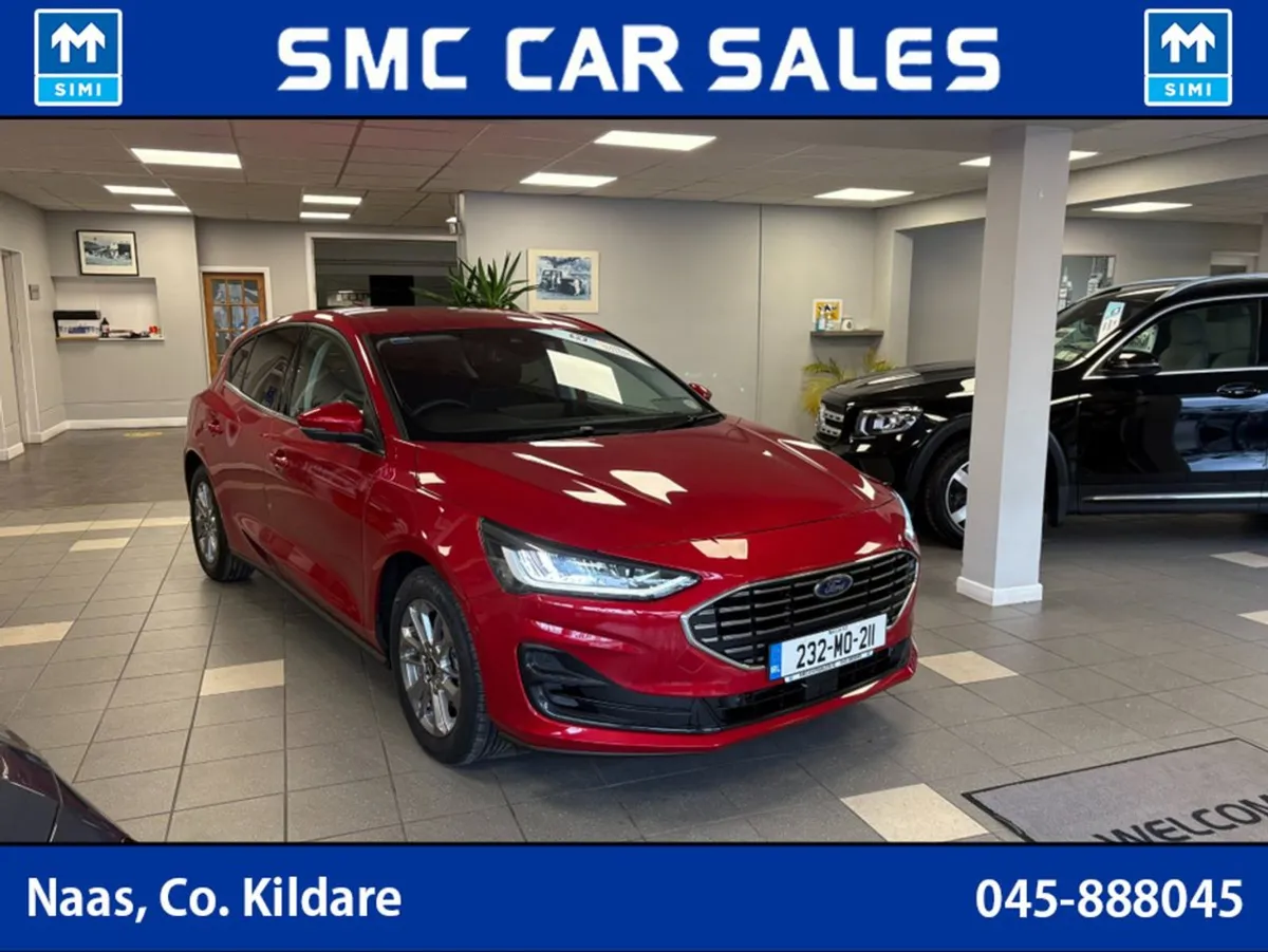 Ford Focus Titanium 1.0t 125 M6 4DR - Image 2