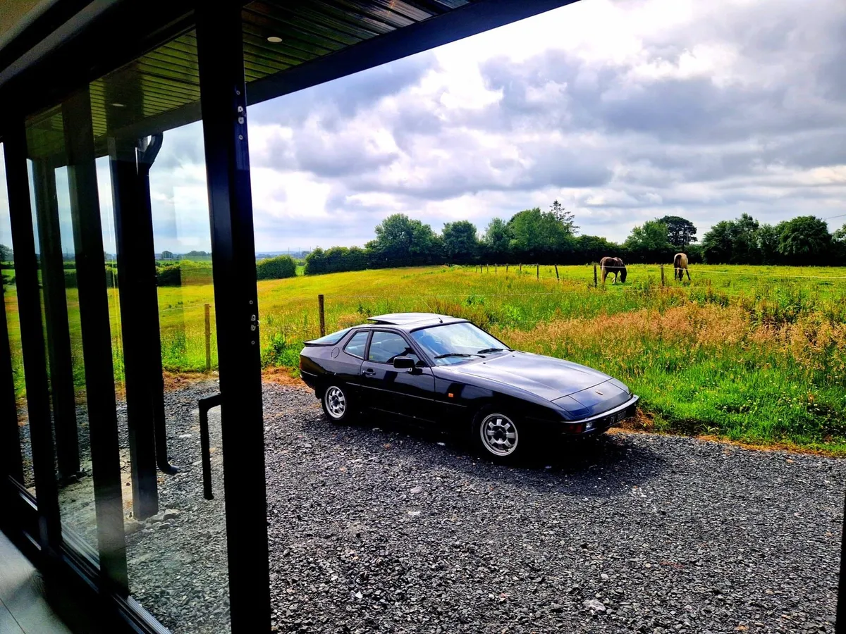 Porsche 924* - Image 2