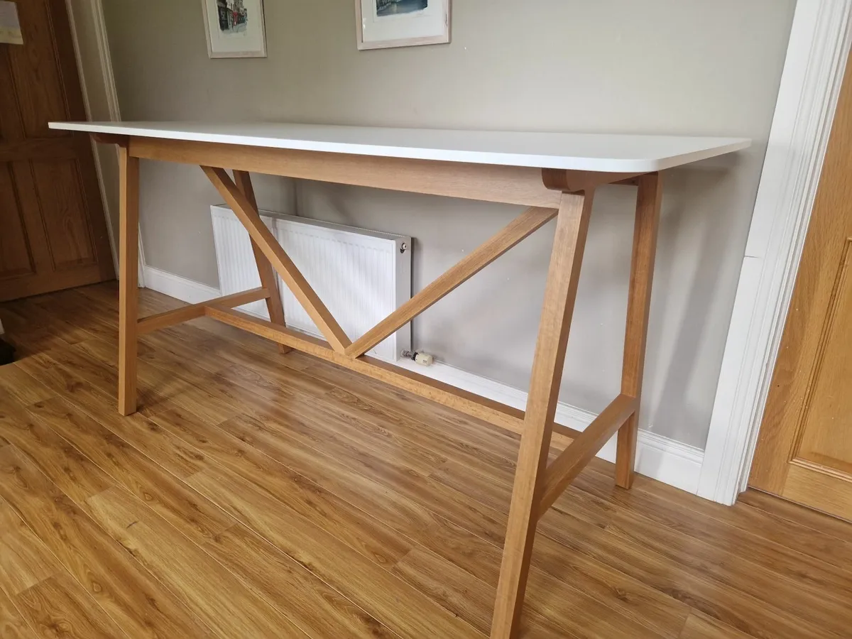 Lyndon Agent High Table - Image 1