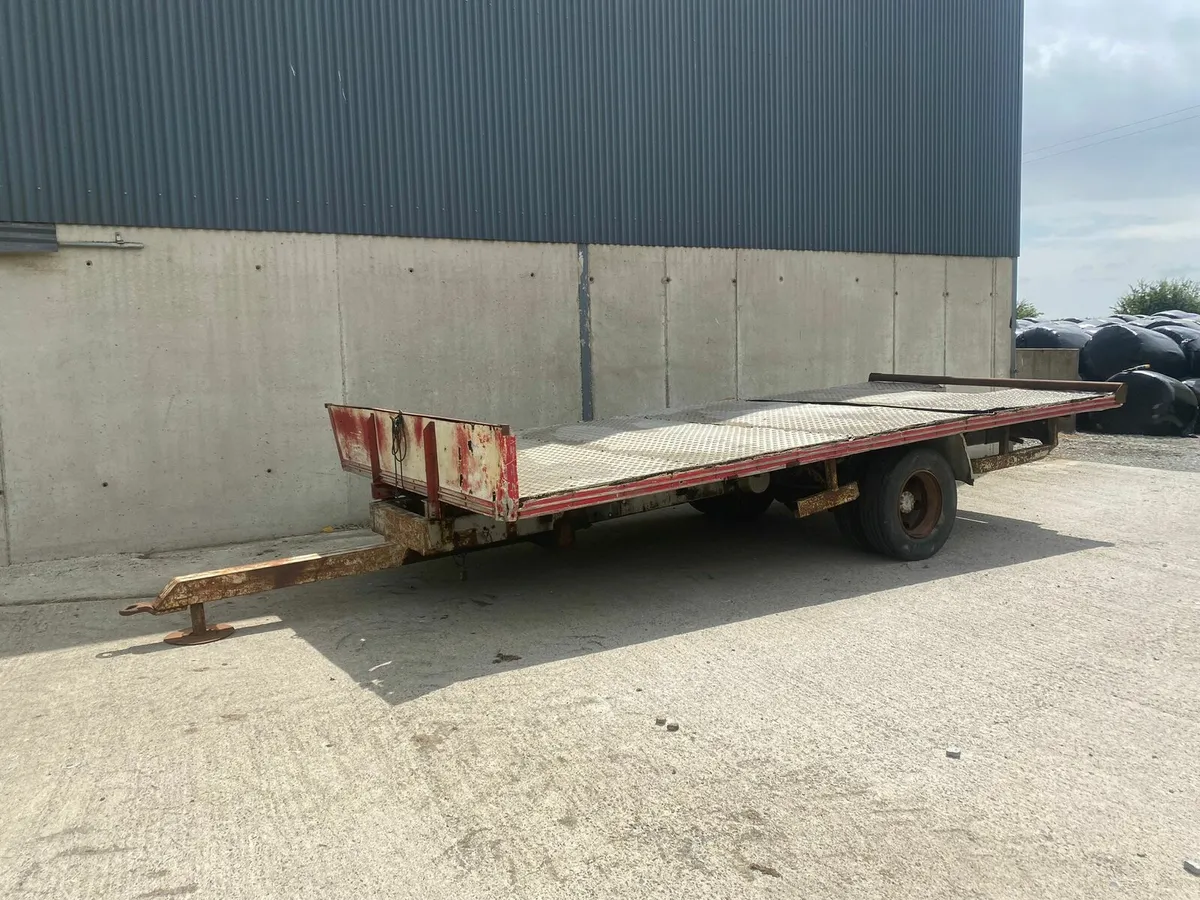 Bale tailer - Image 2