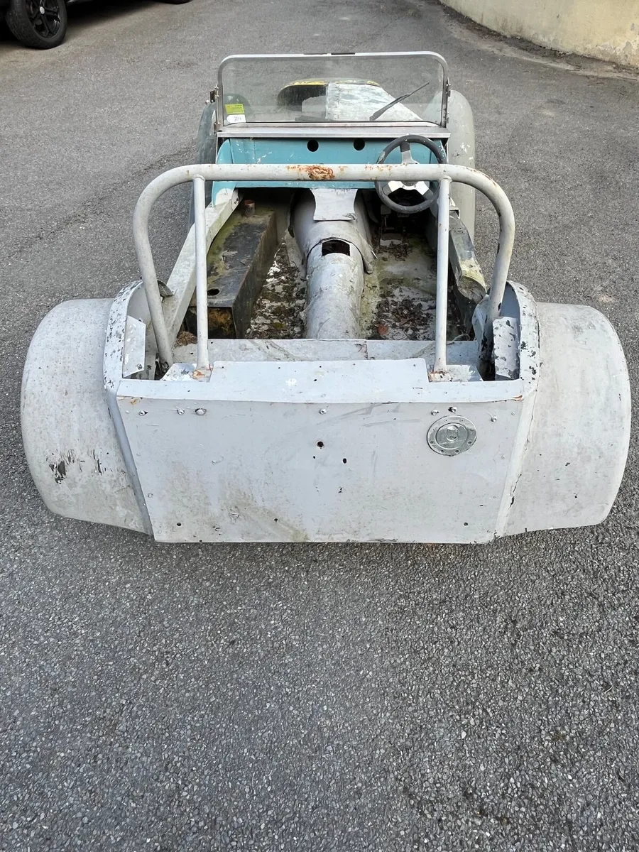 Kit car shell - Image 2