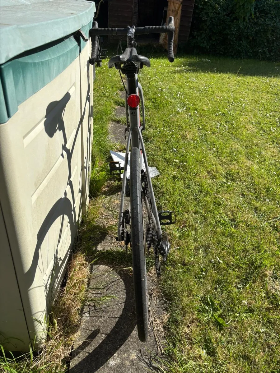 Giant Contend AR 1 Road Bike - Image 4