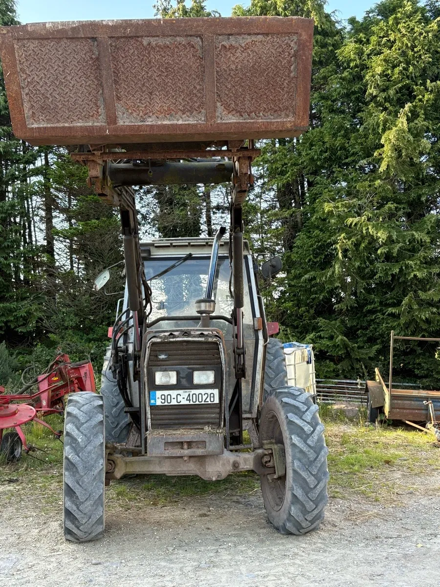 Massey 390t with quicke loader - Image 2