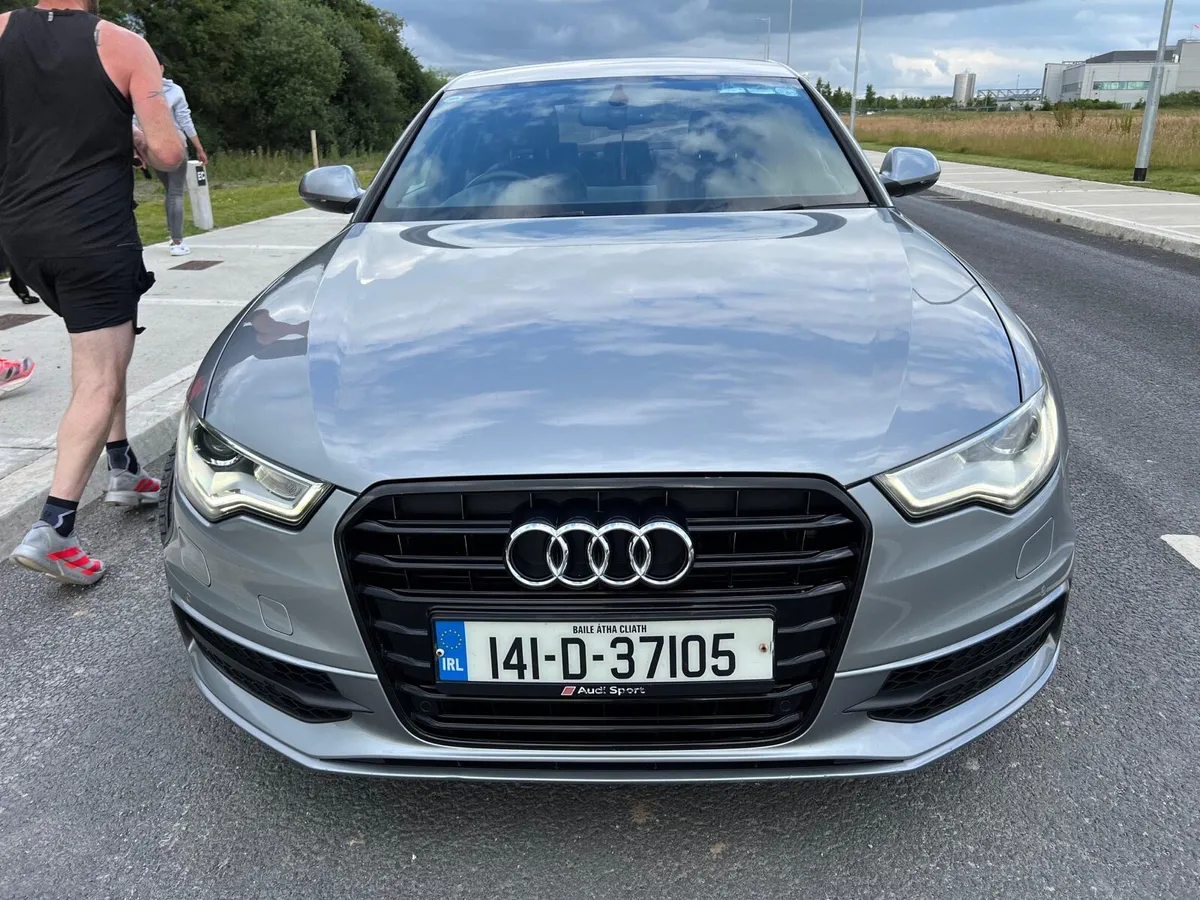 Audi A6 2014 2.0 TDI S LINE ULTRA BLACK INTERIOR - Image 4
