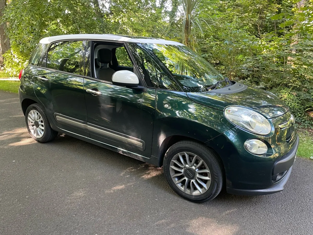 Fiat 500L 5 Seater Diesel - Image 1
