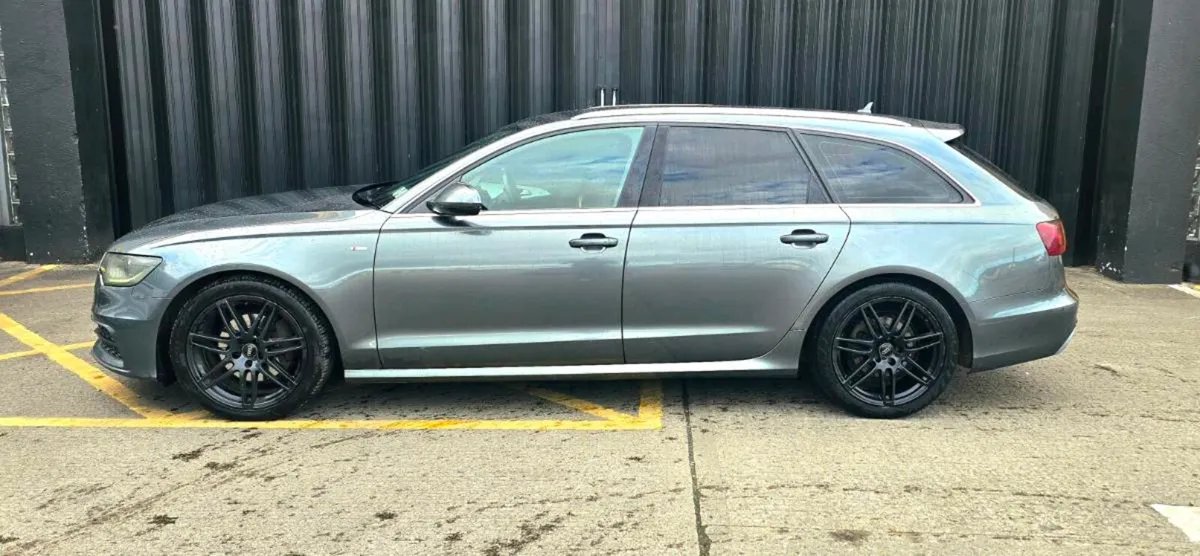 Audi A6 Avant S-line 3.0 v6 - Image 2