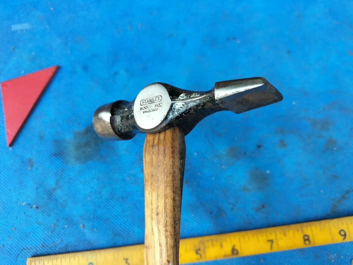 Stanley 6oz Warrington Hammer - Image 3