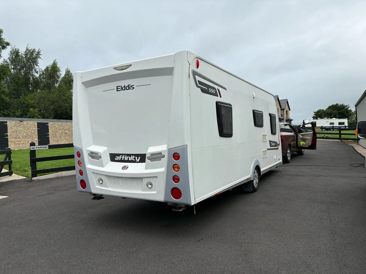 2015 Elddis  affinity.    Island bed - Image 2