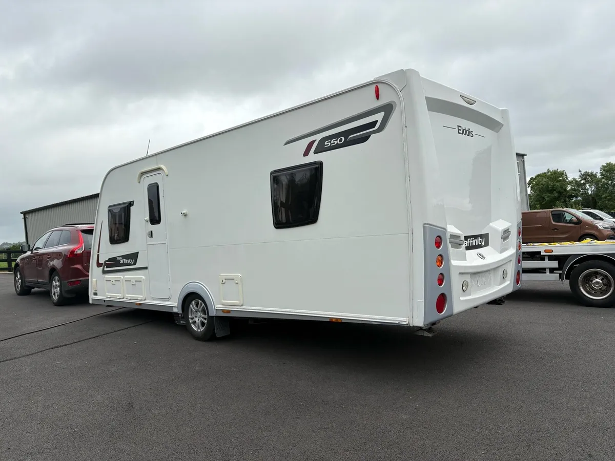 2015 Elddis  affinity.    Island bed - Image 3