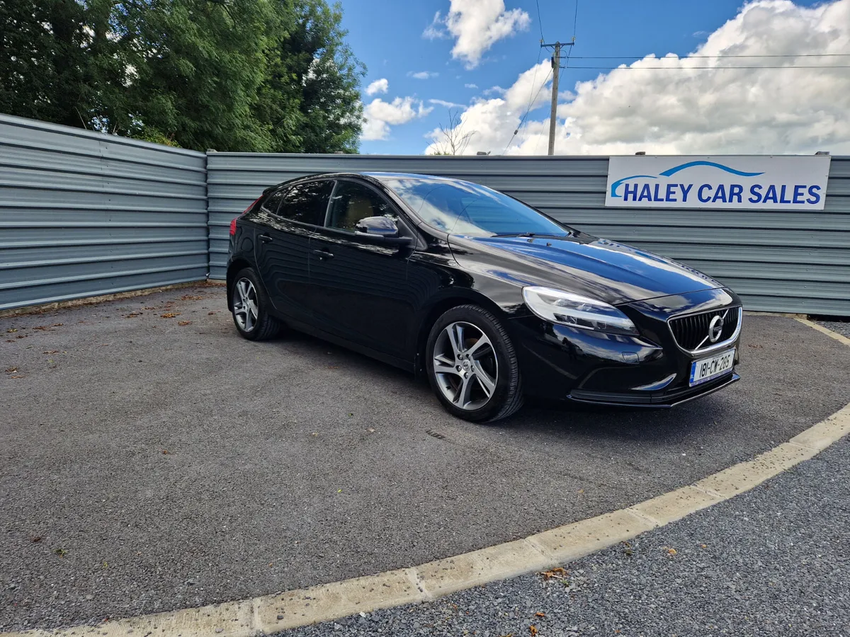 18 VOLVO V40 DIESEL...NCT 6/27... - Image 1