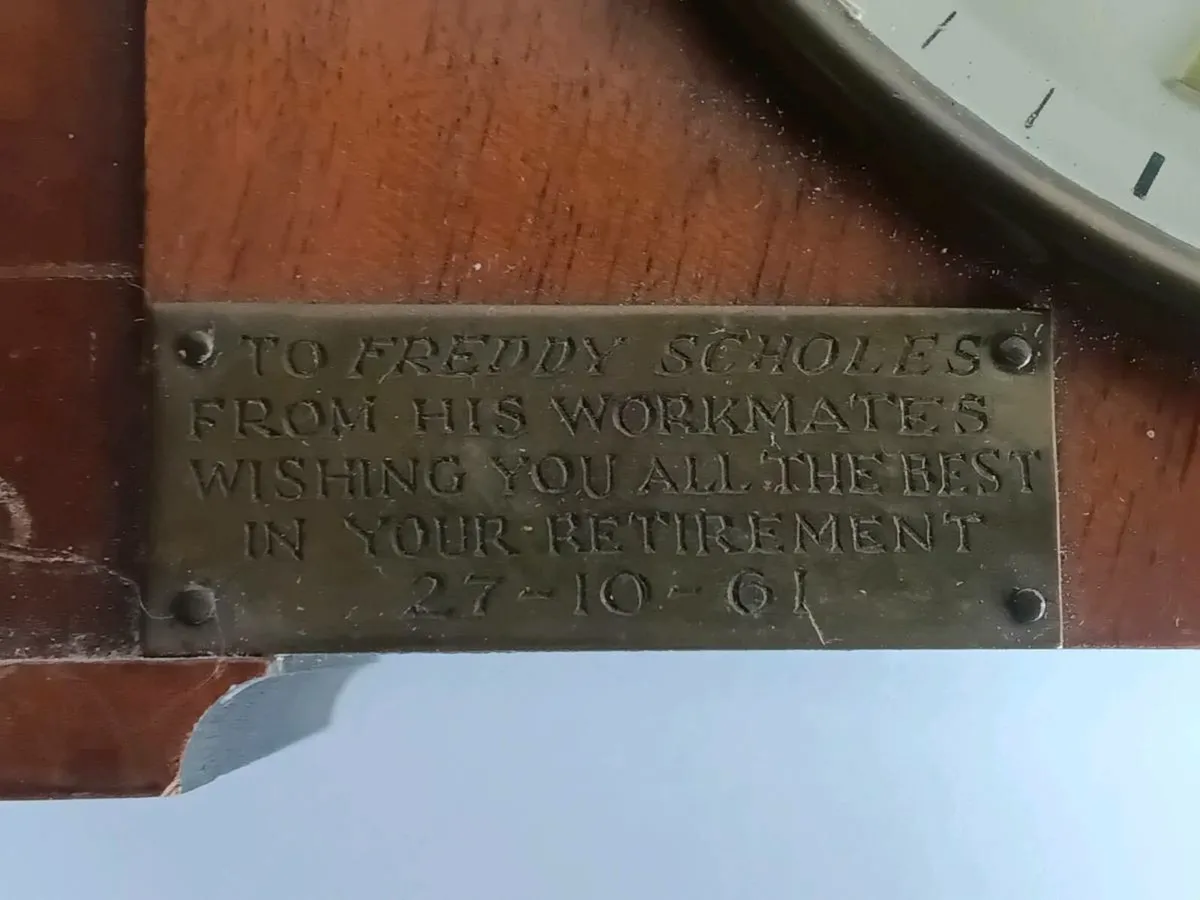 Antique 1960s Art Deco Smith Montrose clock - Image 4