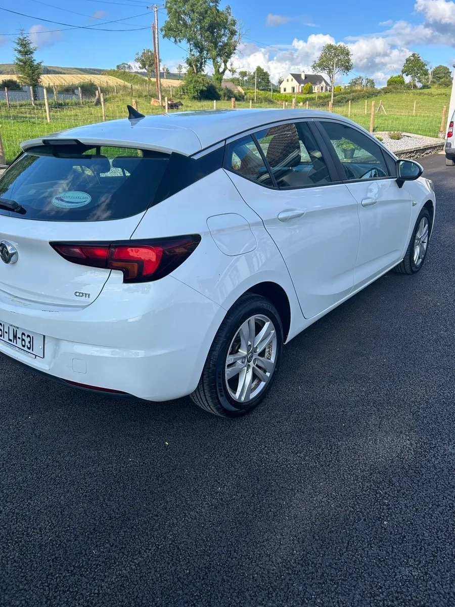 2016 Vauxhall Astra - Image 4