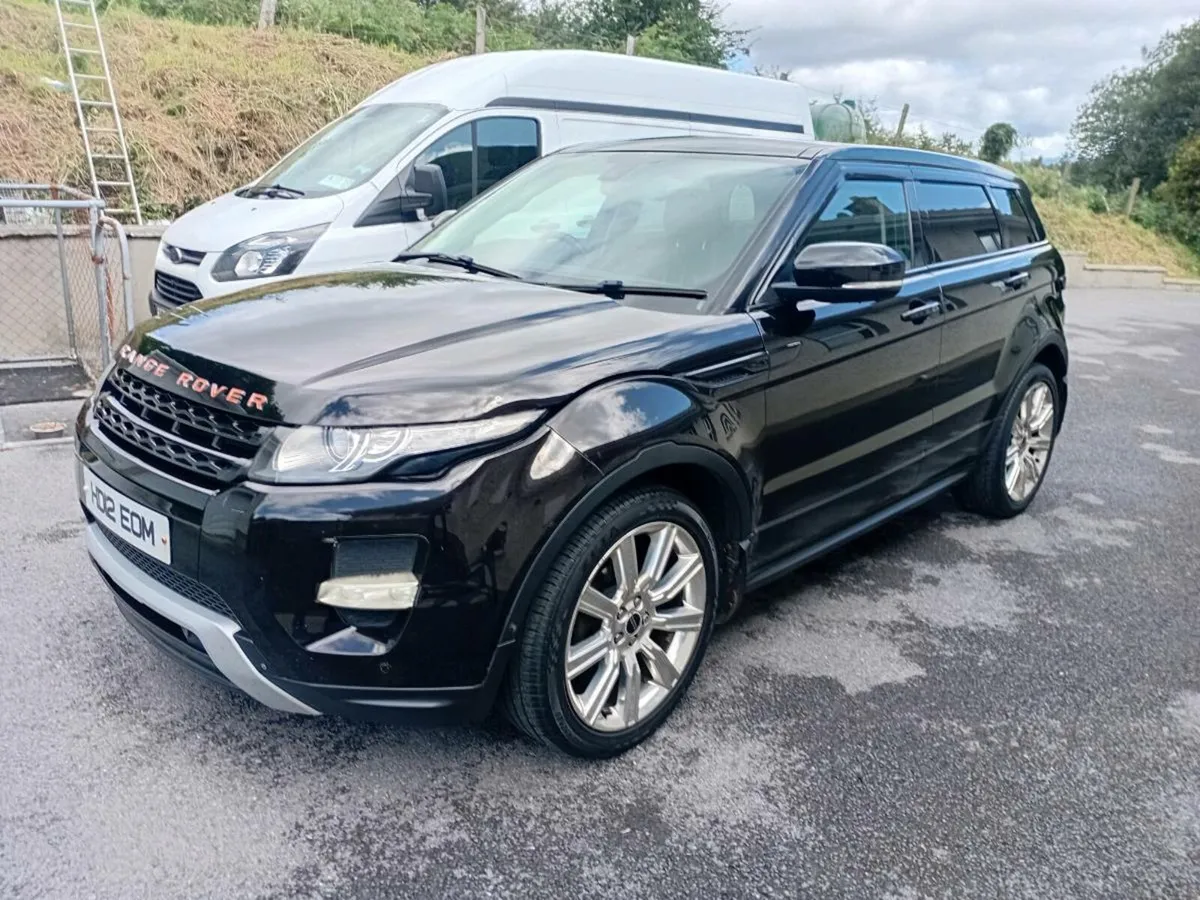 Range Rover Evoque D-lux sd4 2.2 - Image 2