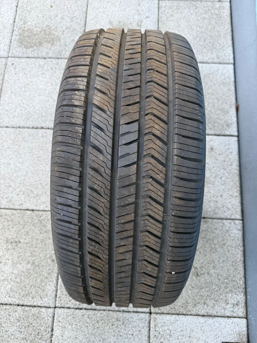 Audi Q7 2021 wheels 285/45/20 - Image 2