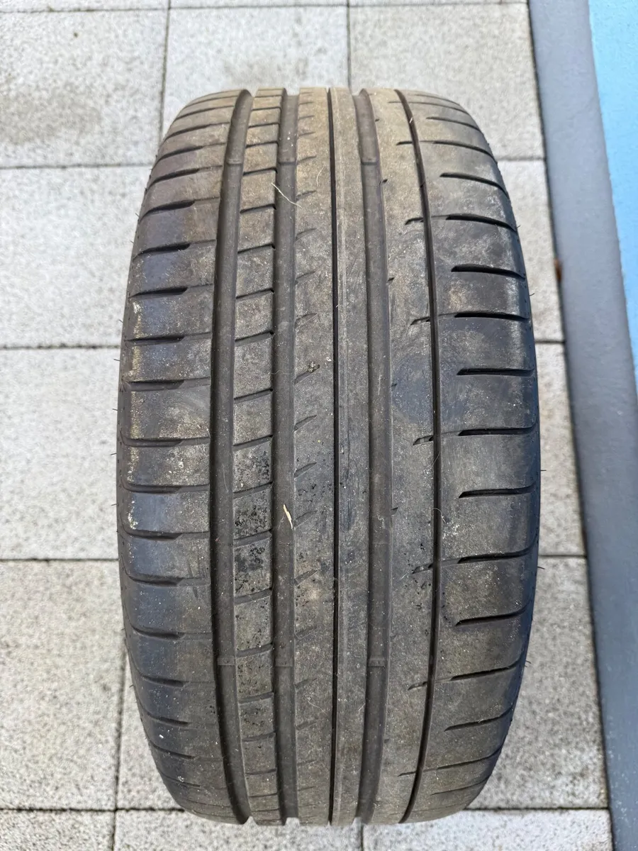 Audi Q7 2021 wheels 285/45/20 - Image 3