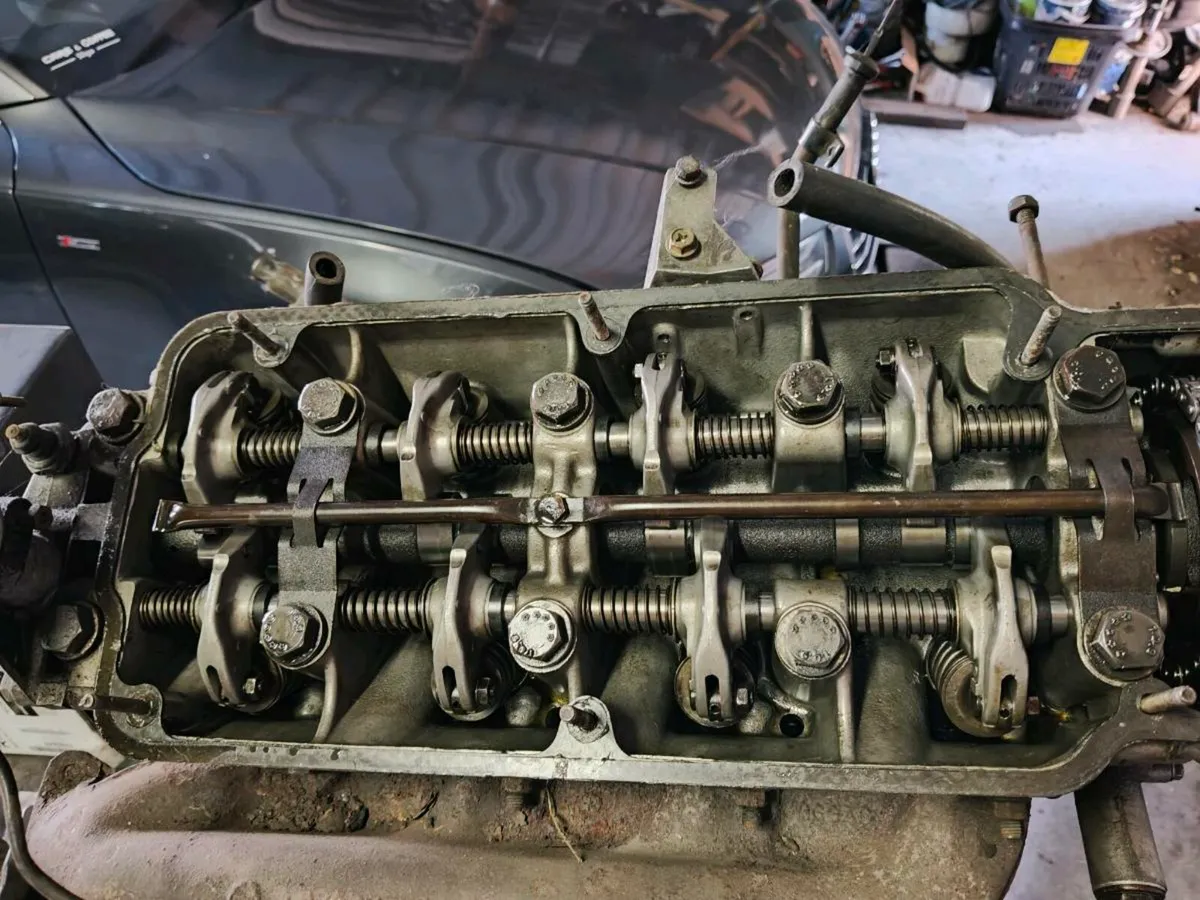 E28 BMW 518i M10 Engine - Image 1