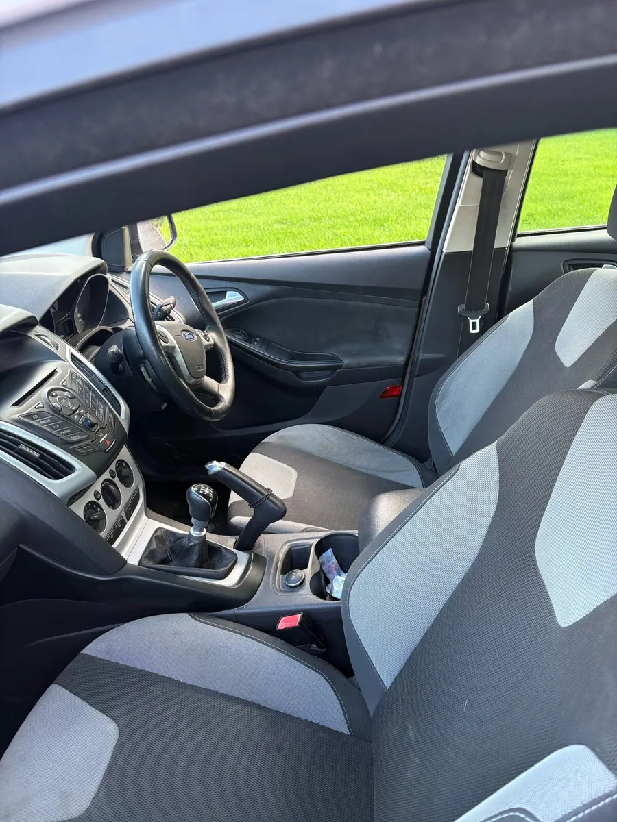 ford focus - Image 4