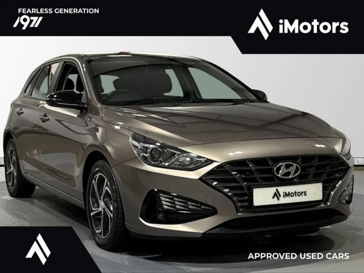Hyundai i30 i 30 Deluxe 5DR - Image 1