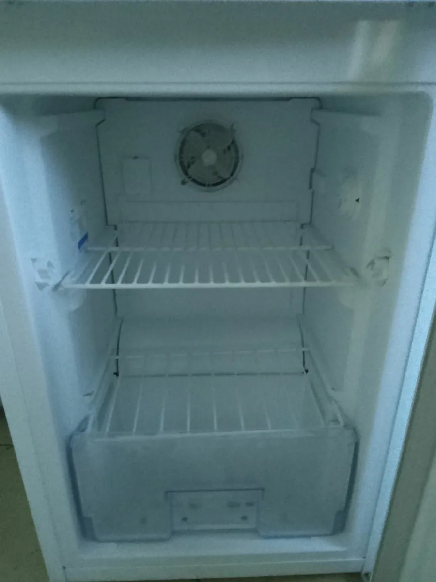 Beko freezer - Image 2