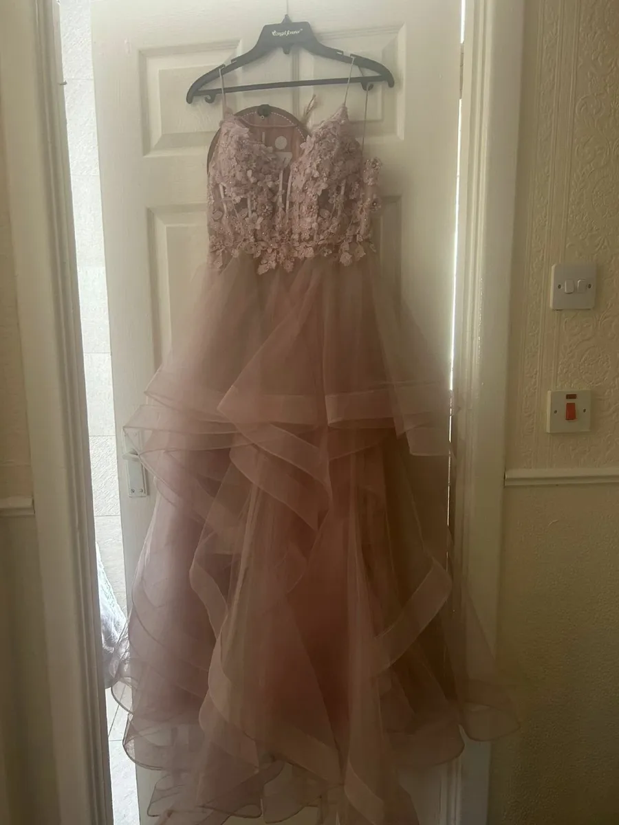 Debs dress - Image 3