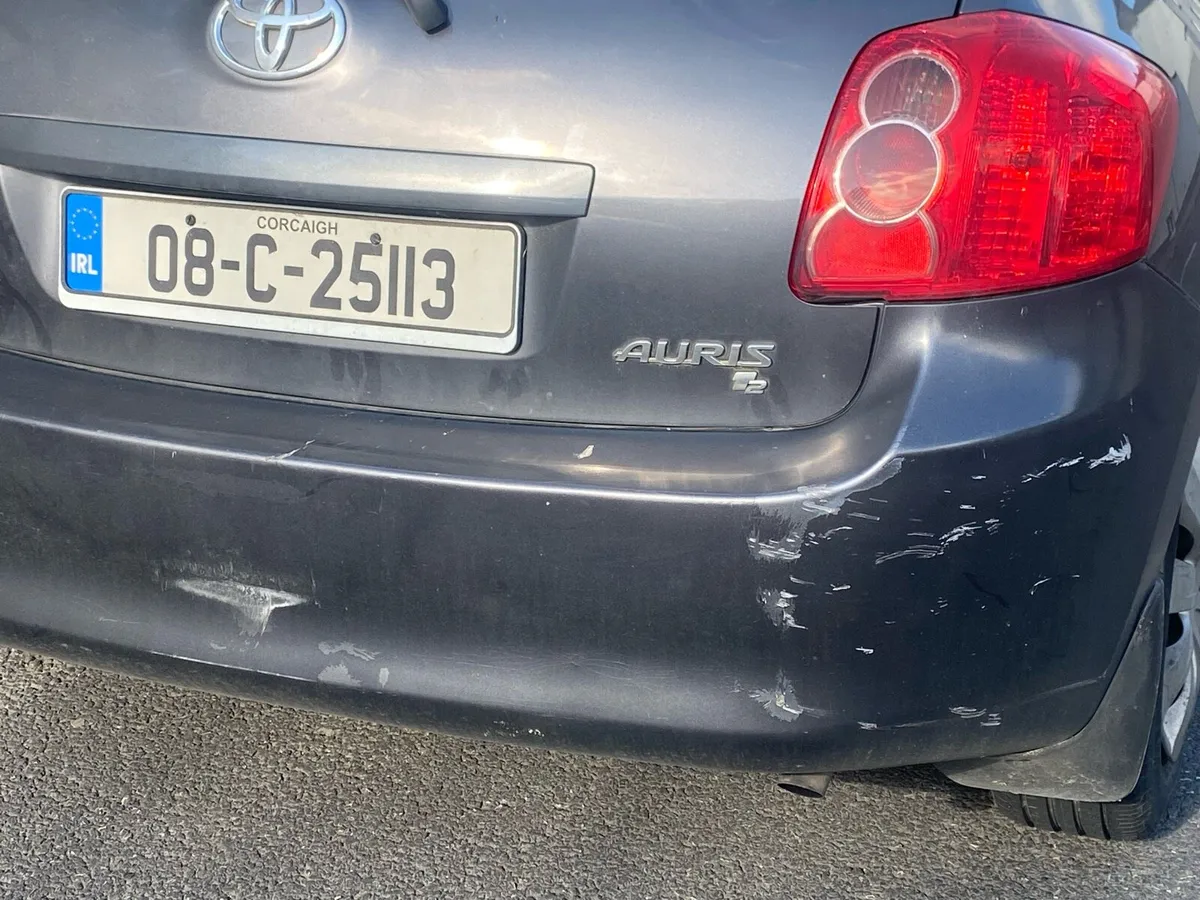 Toyota auris - Image 2