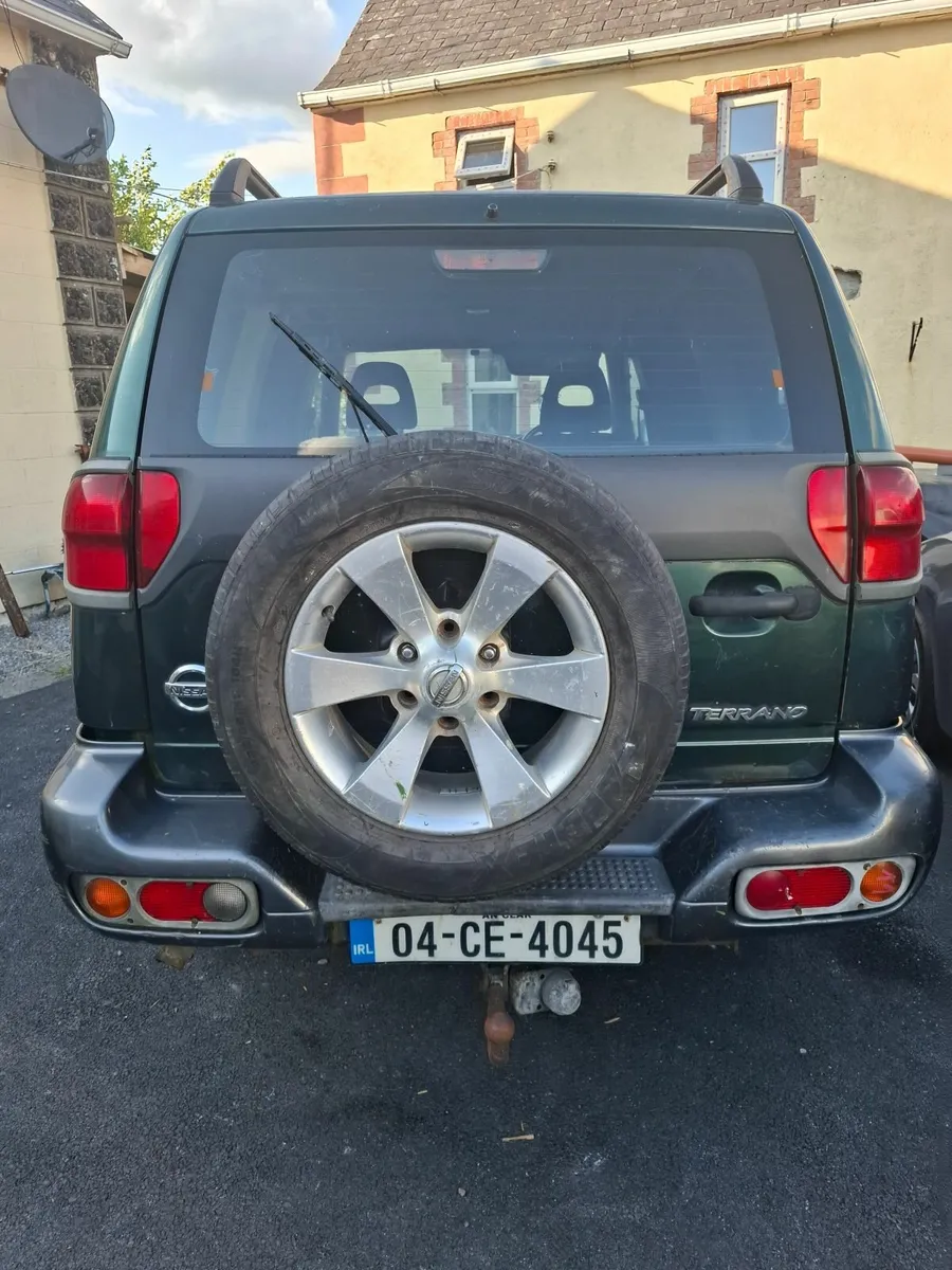 Nissan Terrano 2004 - Image 2