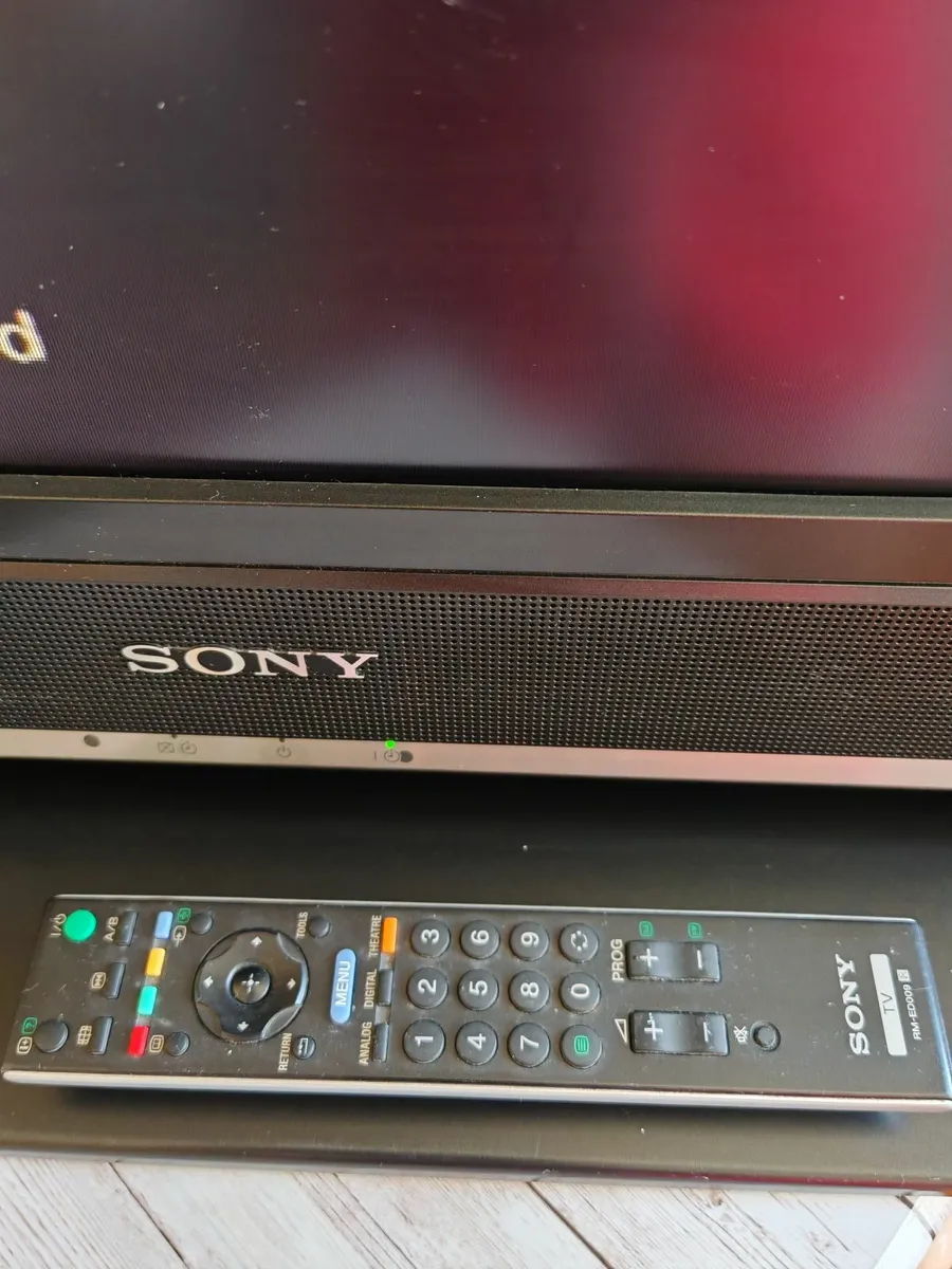 Sony Bravia 40” LCD TV – KDL-40S3000 – Fully Worki - Image 4