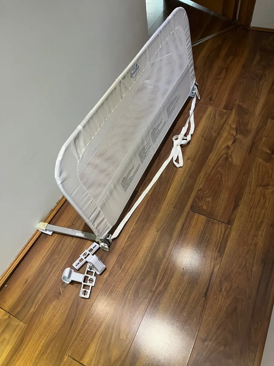 Baby bed side protector - Image 1
