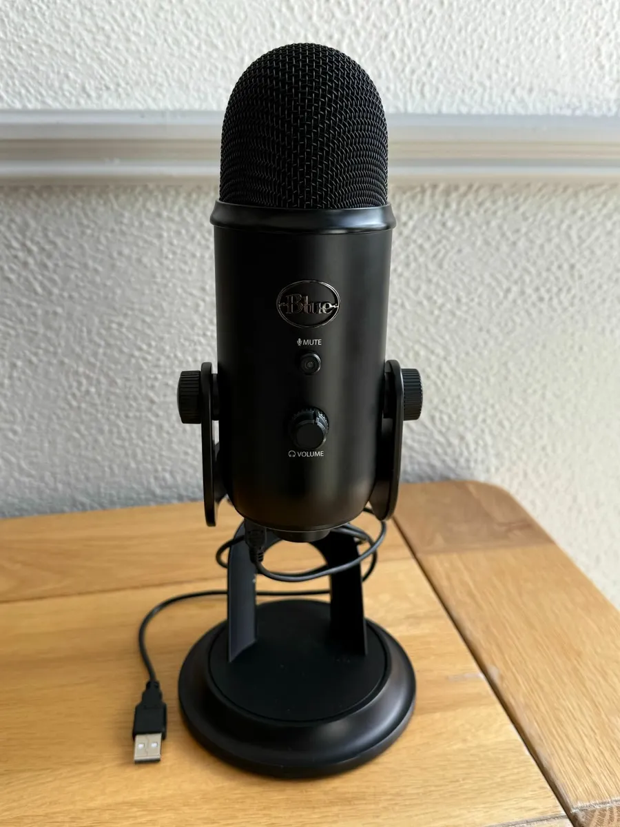Blue Yeti USB Microphone - Image 1