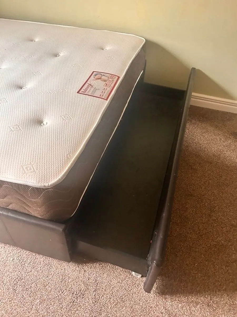 King Size bed & orthopaedic mattress - Image 3