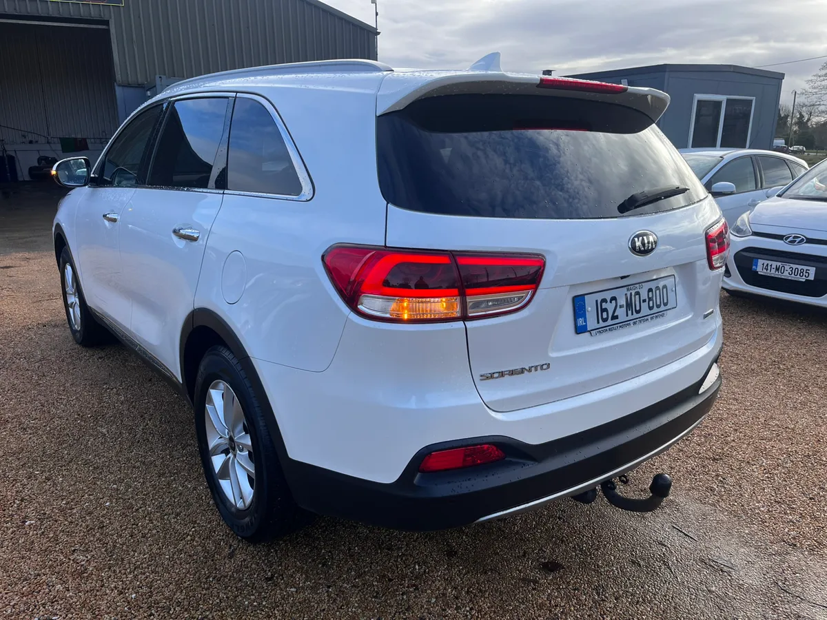 Kia sorento platinum 2.2 - Image 4