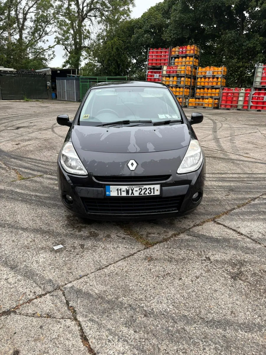 Renault Clio - Image 1